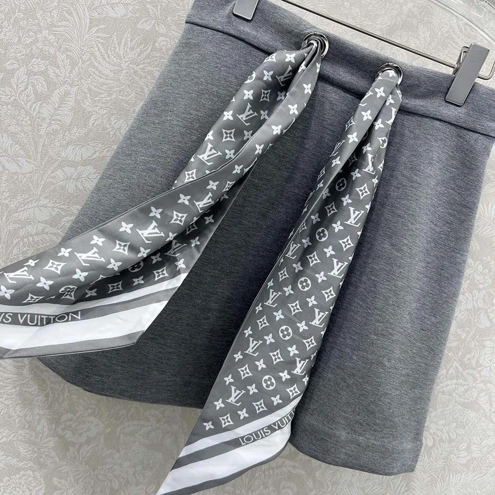 Louis Vuitton Women Monogram Scarf Mini Skirt 1AIR68