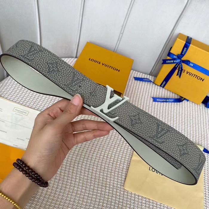 Louis Vuitton Unisex LV Shape MNG Climbing 40 MM Grey Reversible Belt Monogram Taurillon Leather