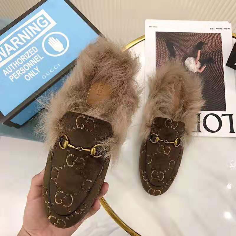 Gucci Unisex Princetown GG Velvet Slipper in Lamb Wool-Brown