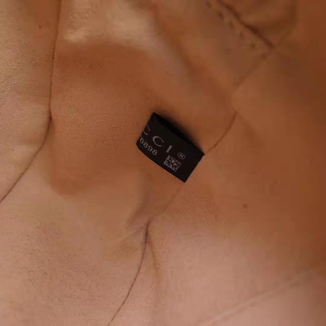 Gucci GG Women GG Marmont Matelassé Shoulder Bag in Blue Diagonal Matelassé Leather