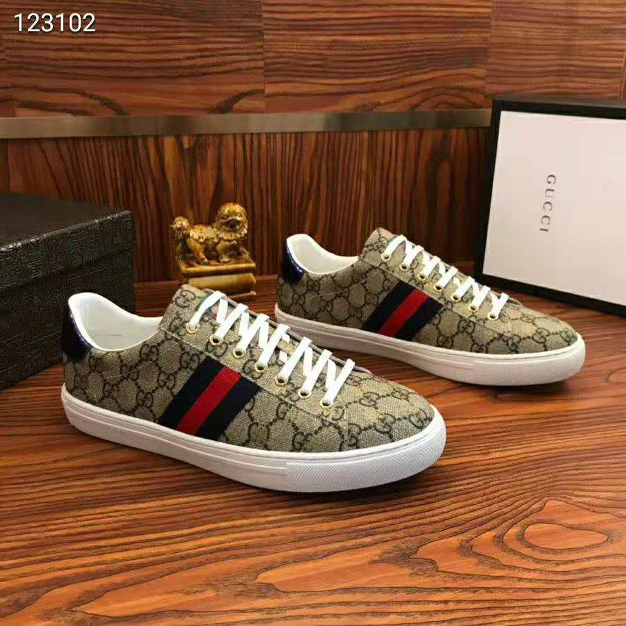Gucci Men Ace GG Supreme Bees Sneaker-Brown
