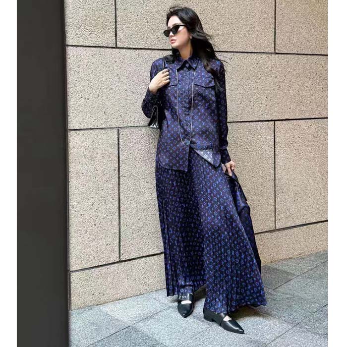 Louis Vuitton LV Women LV Monogram Silk Pleated Shirt Silk Navy