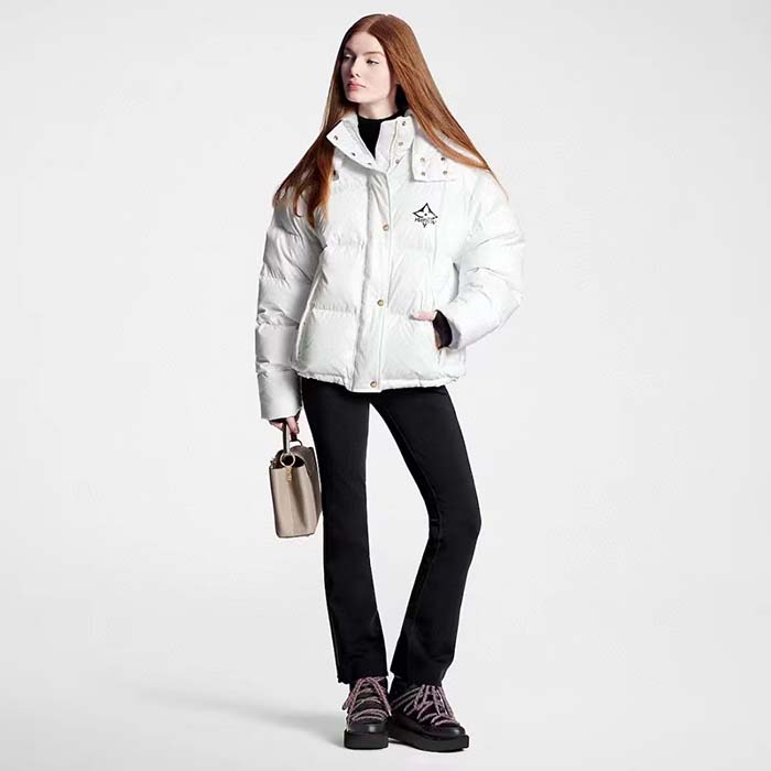 Louis Vuitton Women LV SKI Glossy Nylon Puffer Jacket Polyamide White