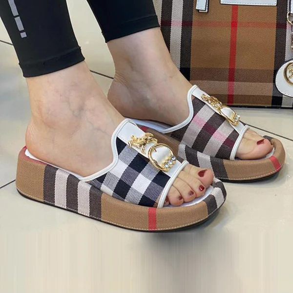 Luxury Presbyopia Fashion Versatile Sandals 1024062117