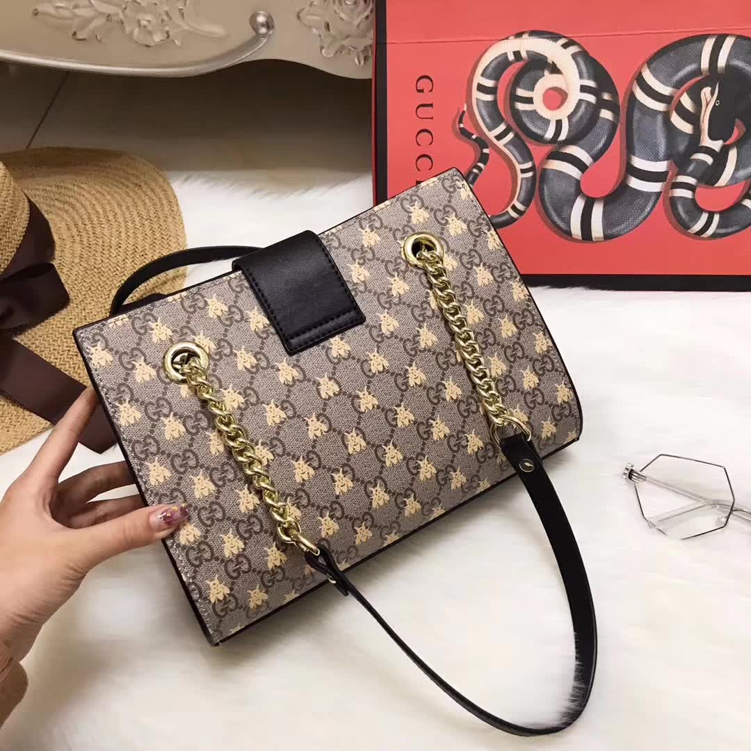 Gucci Padlock Small GG Supreme Canvas Shoulder Bag with Printed Bees