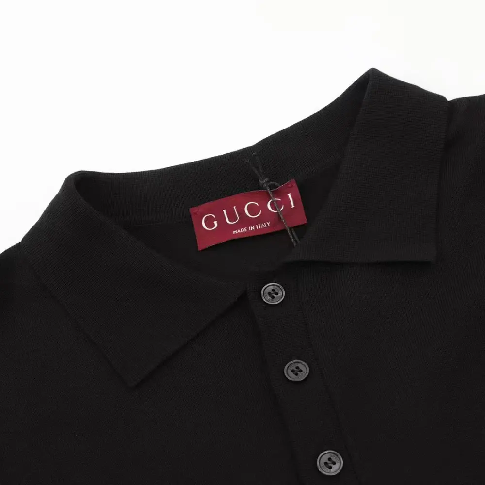 Gucci Men Fine Wool Knit Polo Top with Intarsia 824124XKEP1