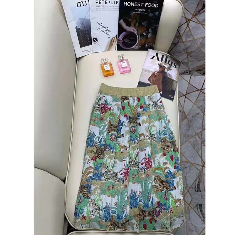 Gucci Women GG Tiger Jacquard Pleated Skirt Gold Green Tiger Flower Extra Fine Lurex