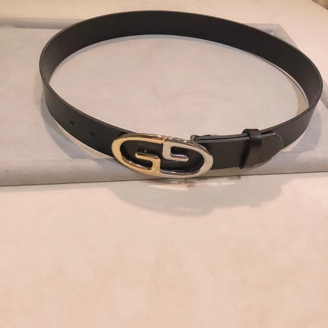Gucci Unisex Belt Two-Toned Metal GG Buckle Black Leather 3.3 CM Width