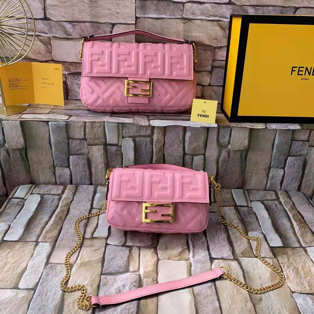 Fendi Women Baguette Soft Nappa Leather Bag-Pink