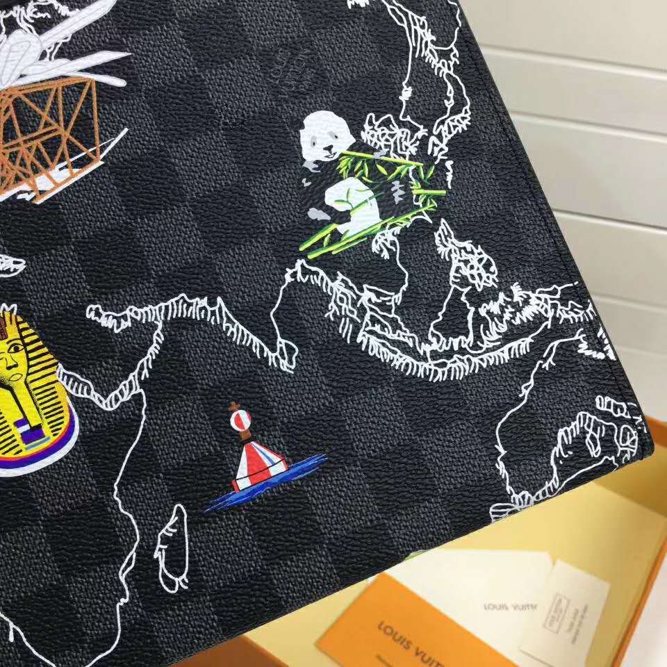 Louis Vuitton LV Unisex Pochette Voyage MM Bag in Damier Graphite Coated Canvas-Grey