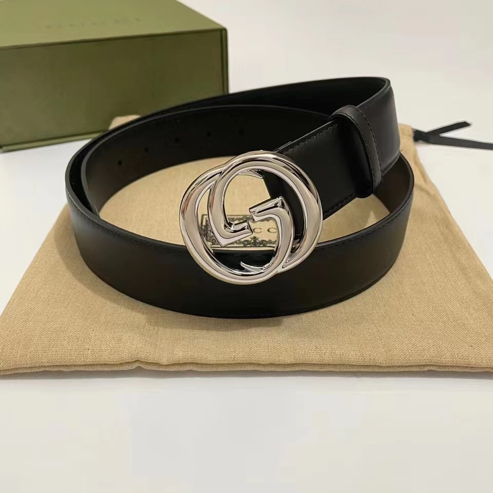 Gucci Unisex Blondie Belt Black Leather Round Interlocking G Buckle Palladium-Toned Hardware 4 CM Width
