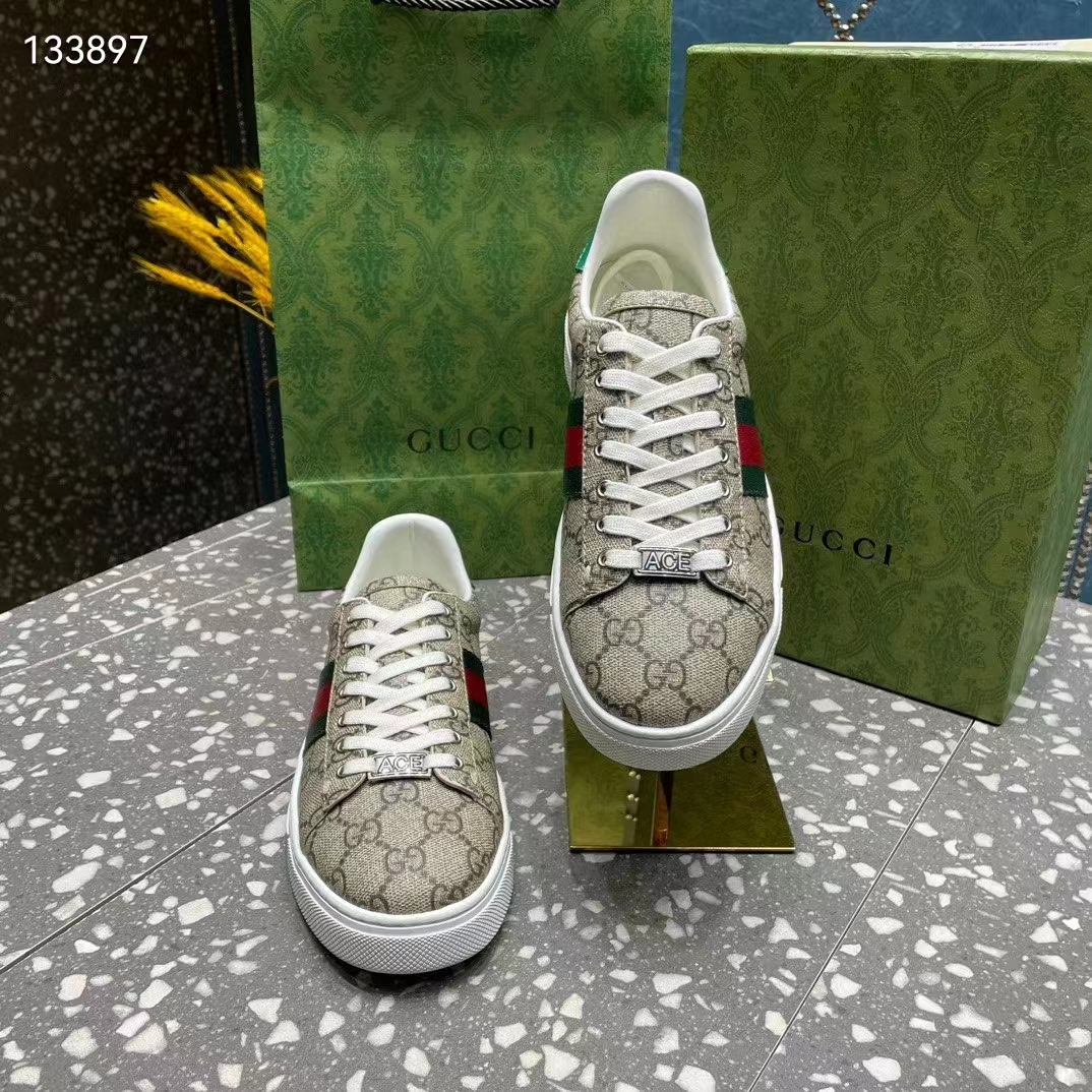 Gucci Unisex GG Ace Sneaker Web Beige Ebony GG Supreme Rubber Low-Heel