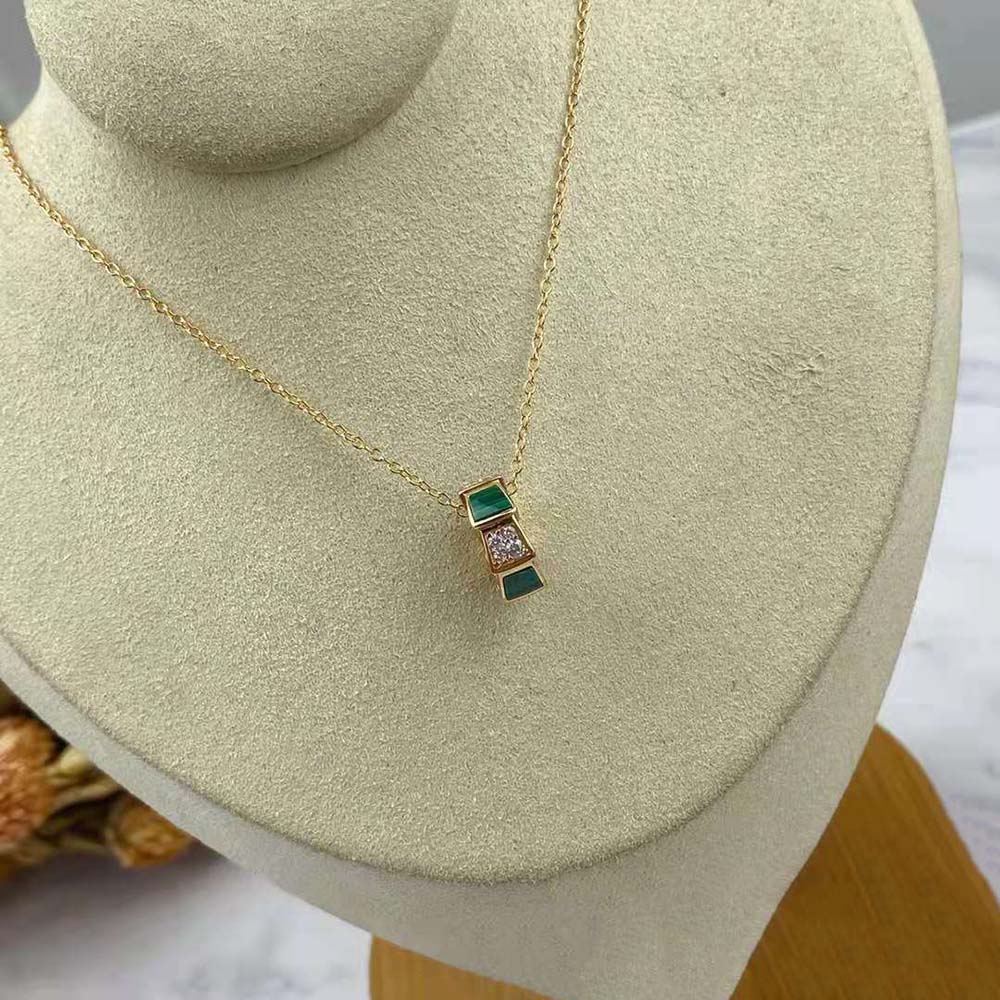 Bvlgari Women Serpenti Viper 18 KT Rose Gold Necklace Set with Malachite Elements