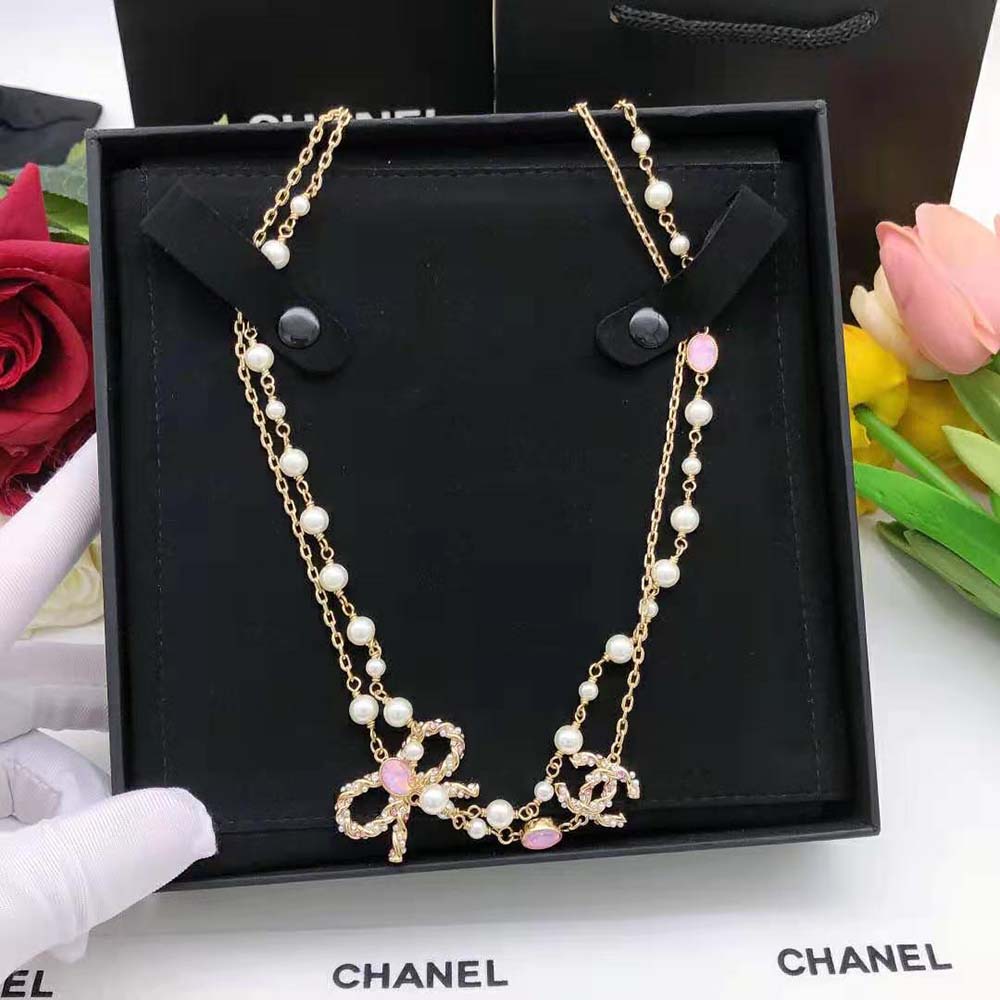 Chanel Women Long Necklace in Metal and Glass Pearls Strass