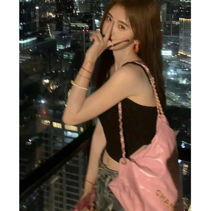 Chanel Women CC 22 Backpack Shiny Calfskin Gold-Tone Metal Lilac