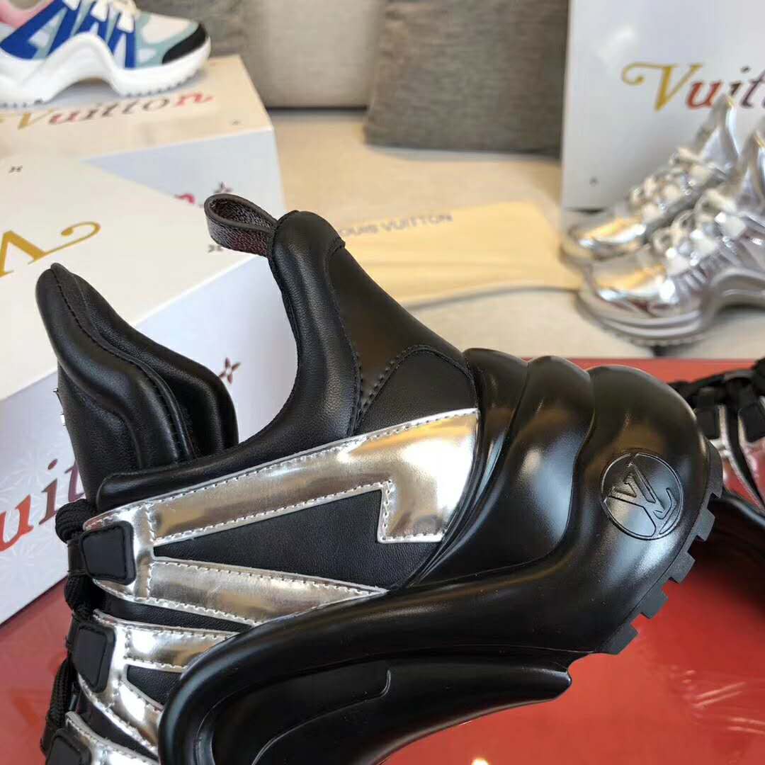 Louis Vuitton Women LV Archlight Sneaker Leather Technical Fabrics-Black