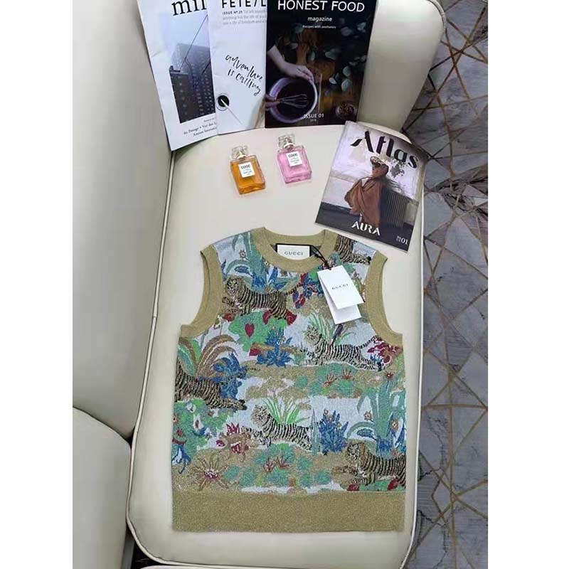Gucci Women GG Tiger Jacquard Vest Gold Green Tiger Flower Extra Fine Lurex Crewneck