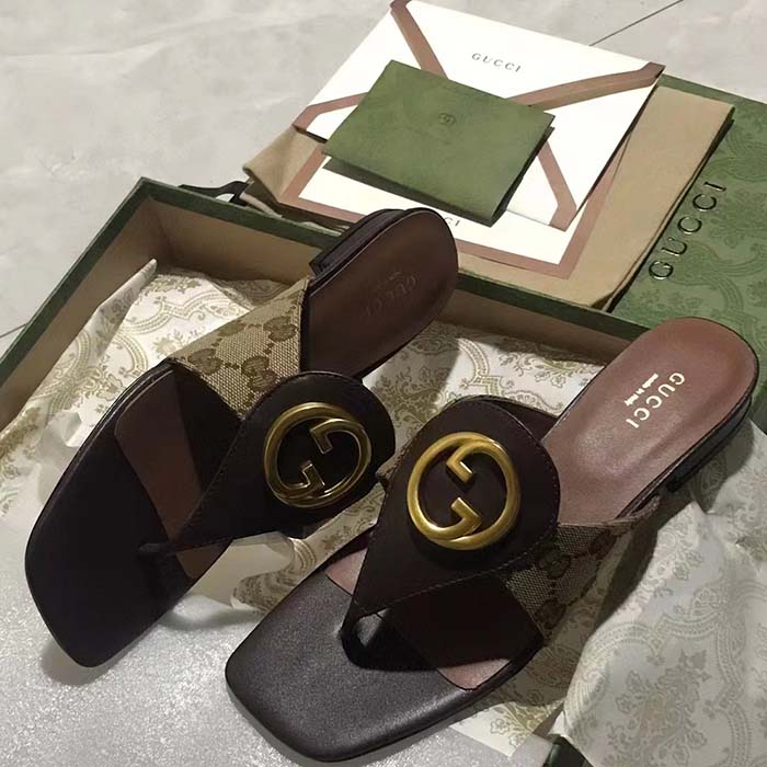 Gucci Women GG Blondie Thong Sandal Beige Ebony GG Supreme Canvas