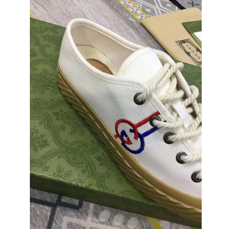 Gucci Unisex Interlocking G Sneaker Beige Cotton Rubber Sole Lace-Up Closure Flat