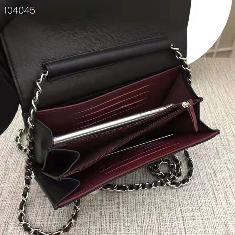 Chanel Women Classic Clutch with Chain in Lambskin Leather-Black