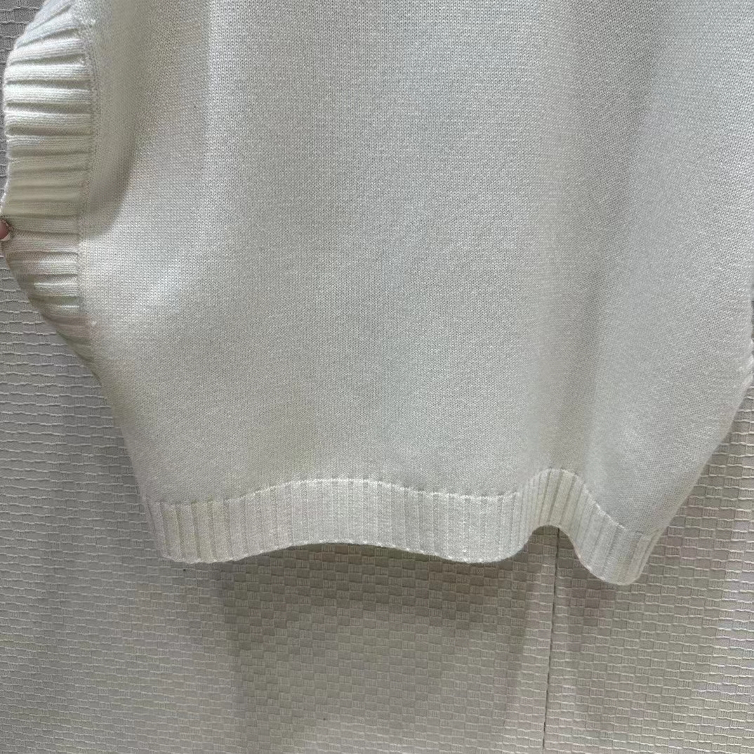 Gucci Women GG Wool Sweater Interlocking G Crewneck Web Stripe Wide Armhole Sleeveless