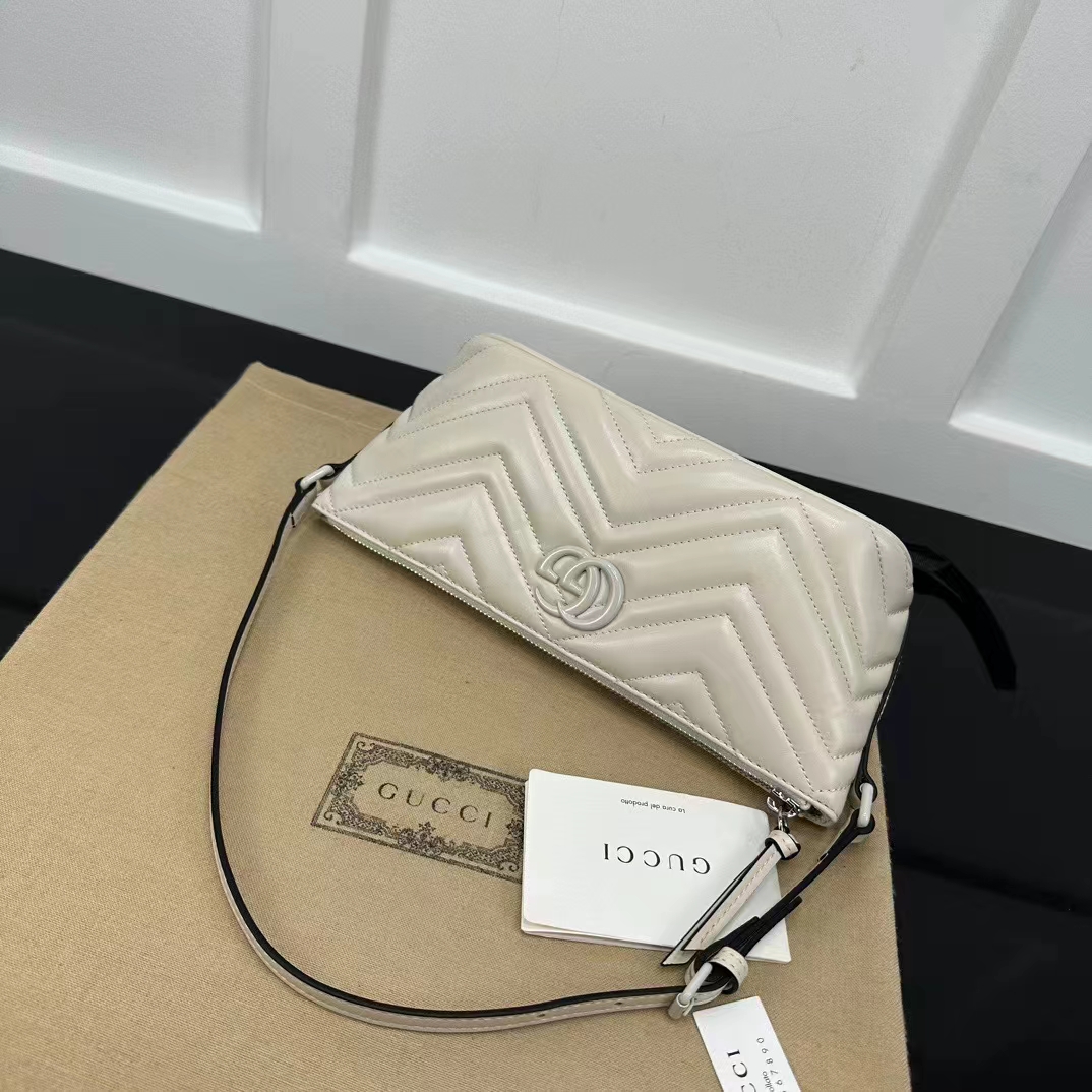 Gucci Women GG Marmont Shoulder Bag White Matelassé Chevron Leather