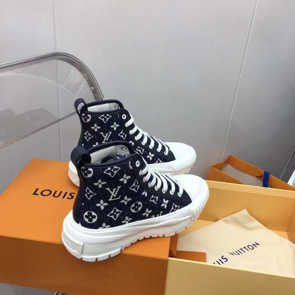 Louis Vuitton Unisex LV Squad Sneaker Boot Navy Blue Monogram Denim Circle