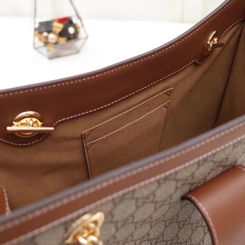 Gucci Women Padlock GG Medium Shoulder Bag Beige Ebony Supreme Canvas