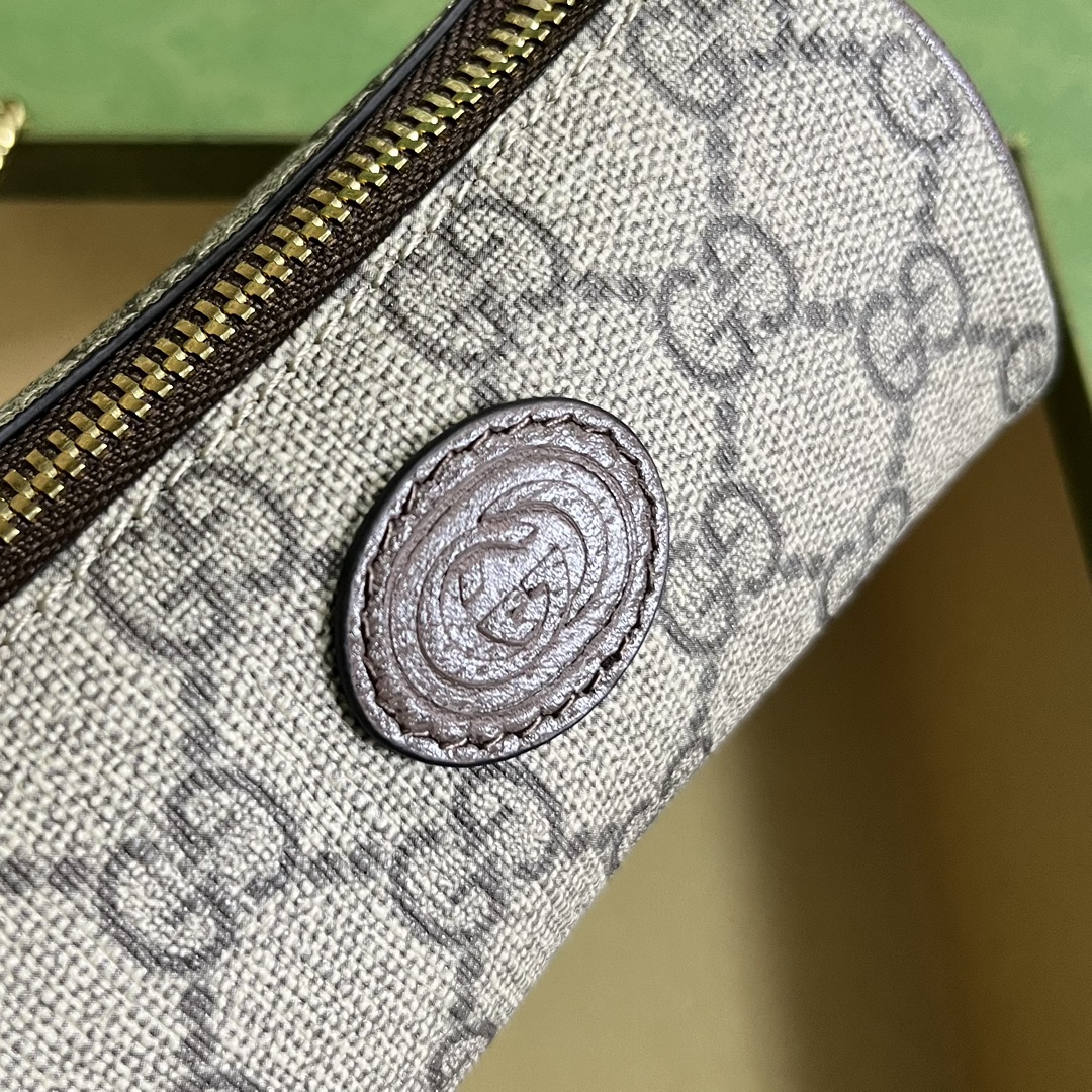 Gucci GG Unisex Coin Purse Double G Strawberry Beige Ebony GG Supreme Canvas