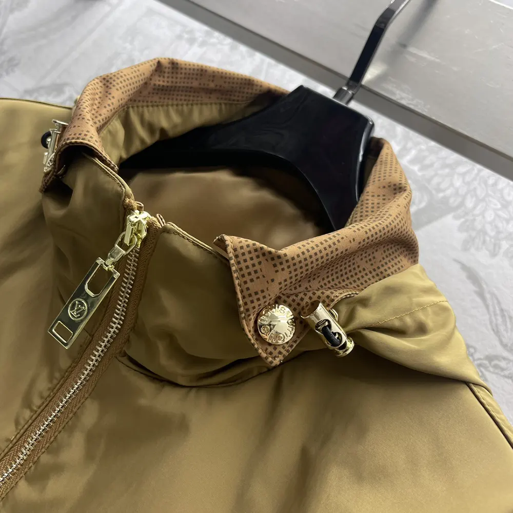 Louis Vuitton Women Monogram Accent Zip-Up Parka 1AGBV9