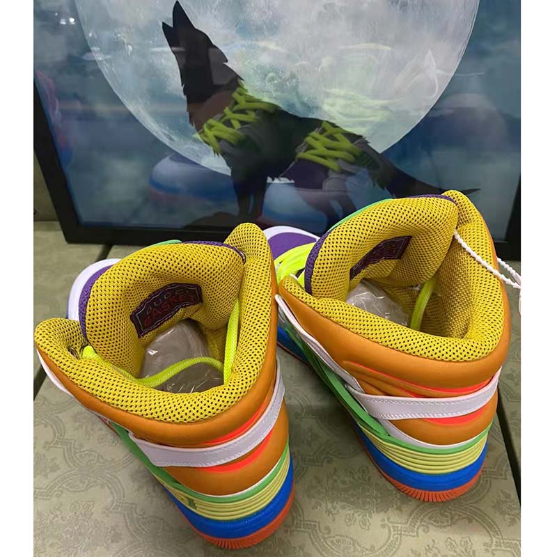 Gucci Unisex GG Gucci Basket Sneaker Green Demetra Rubber Interlocking G Patch