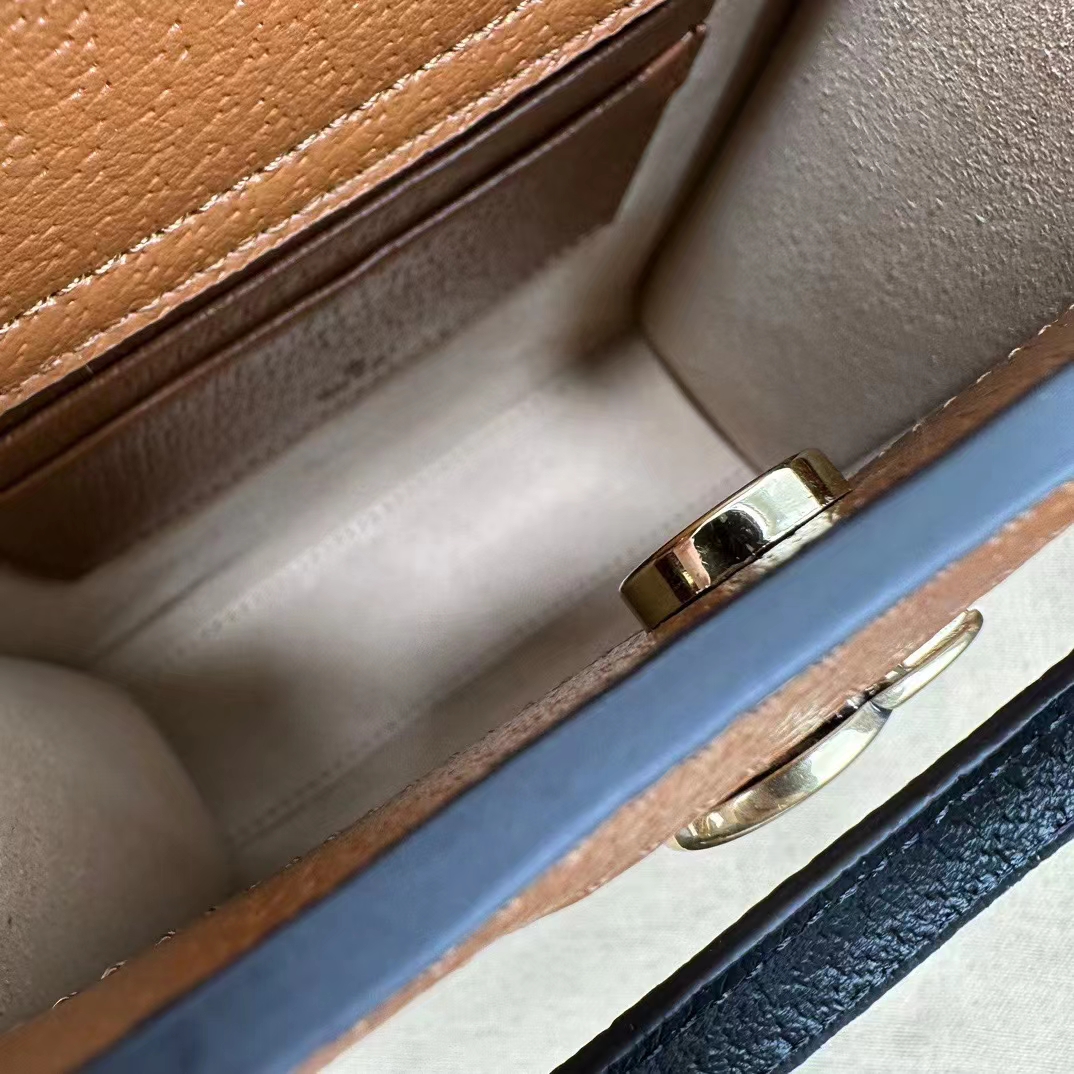 Gucci GG Women Gucci Diana Mini Tote Bag Double G Cuir Leather