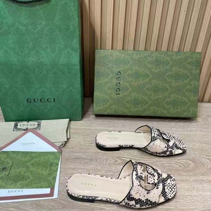 Gucci Women Interlocking G Cut Out Slide Sandal Beige Black Python Print Leather Flat