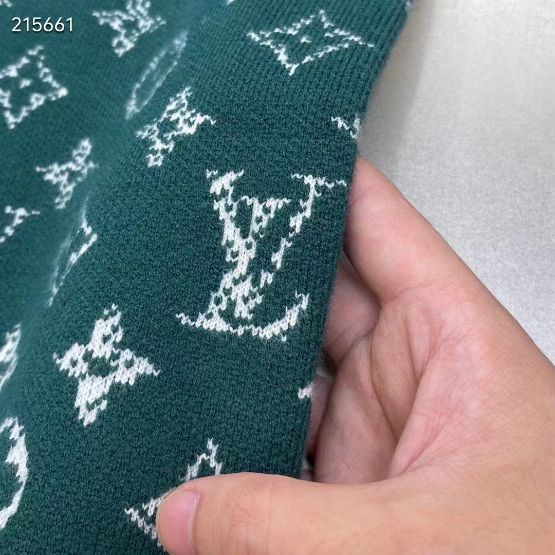 Louis Vuitton Women Monogram Gradient Cotton Crewneck Regular Fit Allover Monogram Gradient Motif