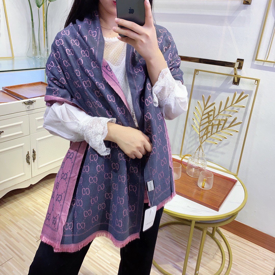 Gucci Women GG Wool Scarf Graphite Pink GG Fringe Edges