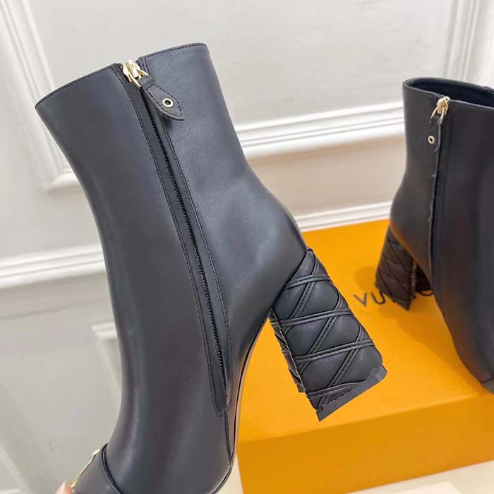 Louis Vuitton LV Women Shake Ankle Boot Black Lambskin Side Zip Leather Outsole