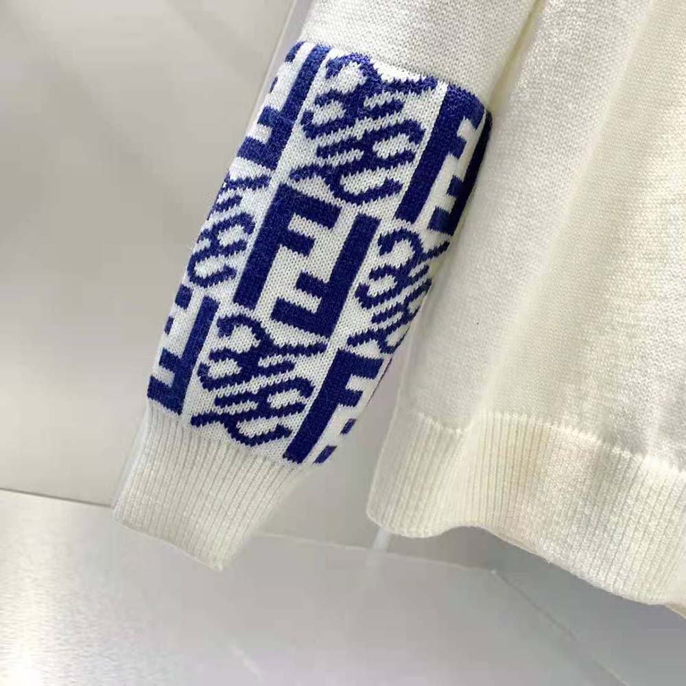 Fendi Men White Wool Sweater with High Collar and Long Sleeves