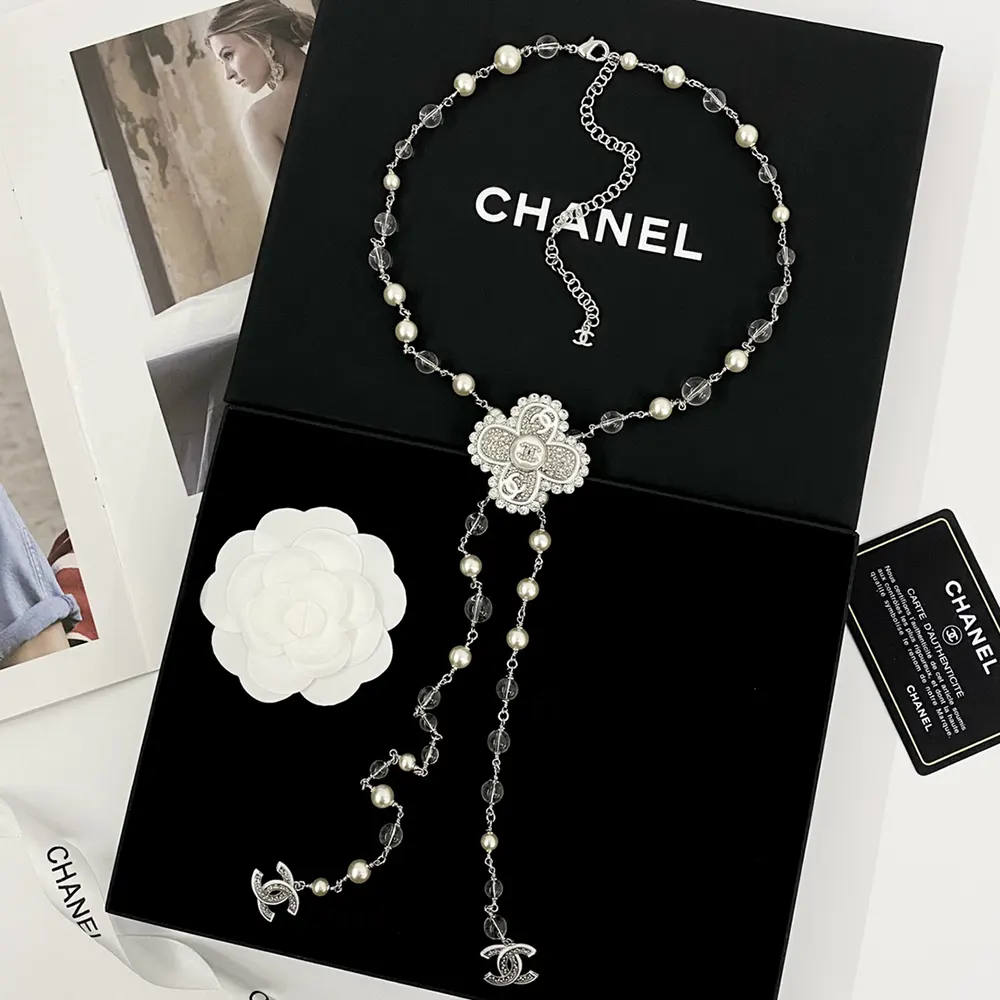 Chanel Women Necklace Metal Resin Glass Pearls Strass ABE880