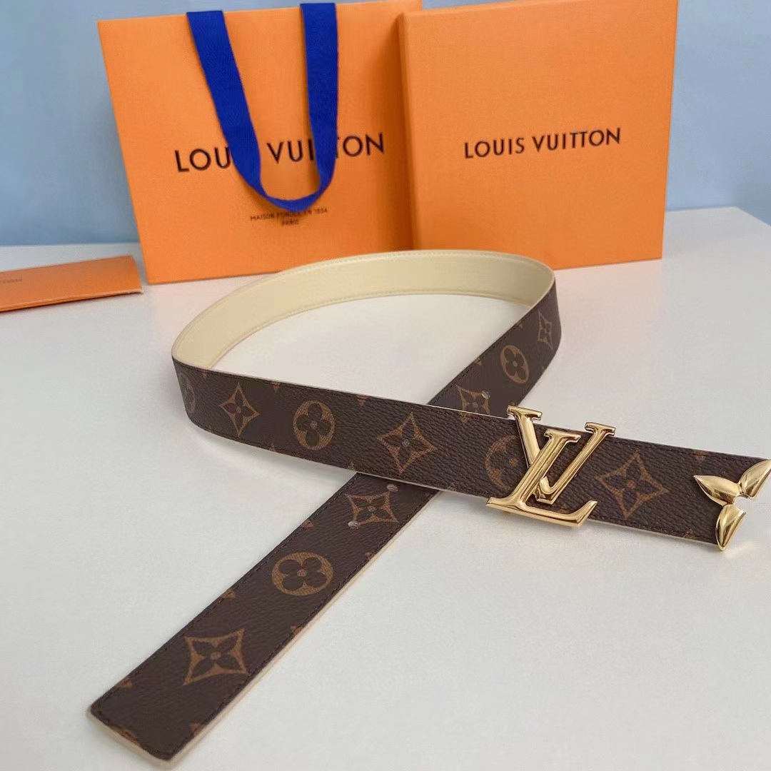Louis Vuitton Unisex LV Pretty LV 30 MM Reversible Belt Monogram Canvas Quartz Leather