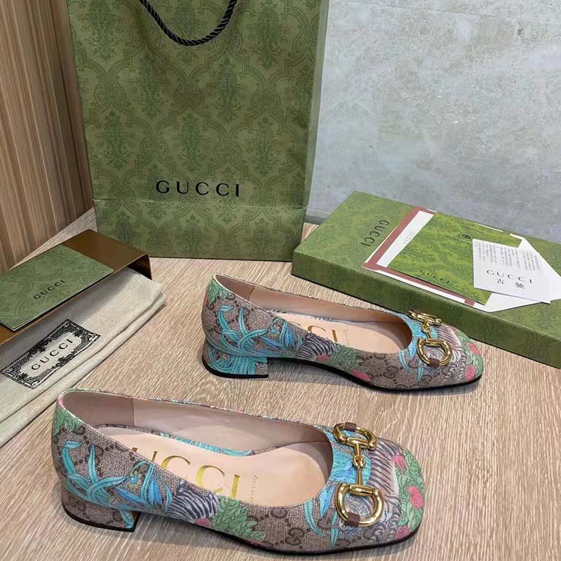 Gucci Women GG Tiger Ballet Flat Horsebit Tiger Flower Beige Ebony Supreme Canvas
