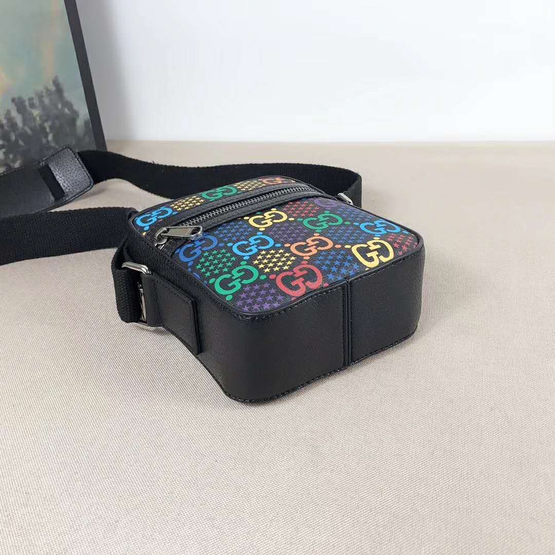 Gucci GG Unisex GG Psychedelic Shoulder Bag Psychedelic Supreme Canvas