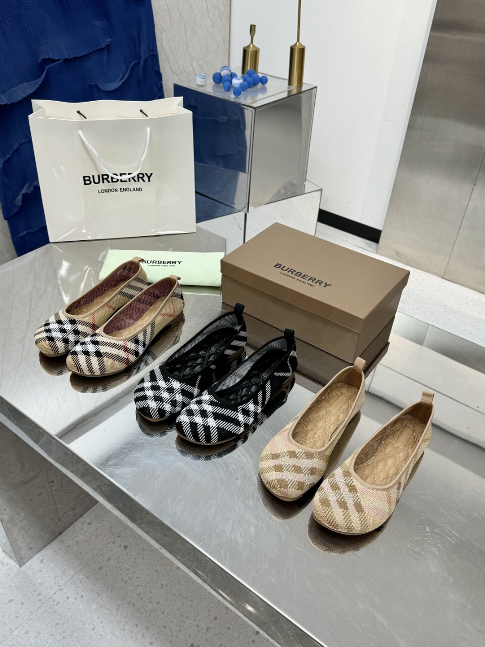 Luxury fashion classic versatile sandals 1024061820