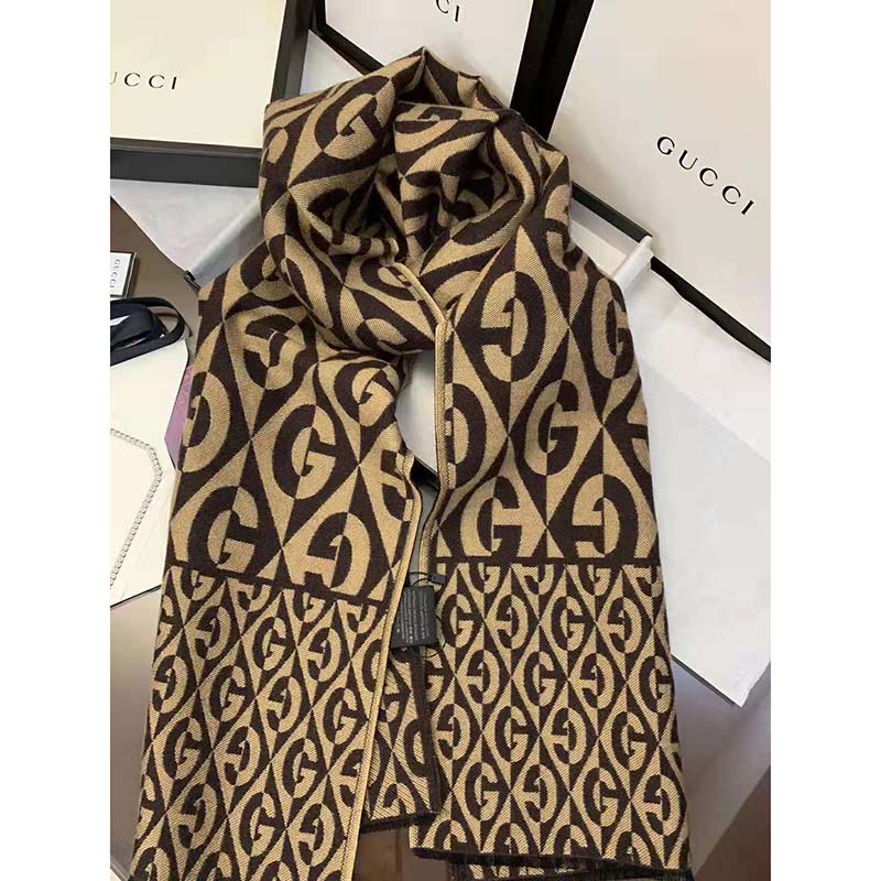 Gucci Unisex G Rhombus Jacquard Scarf in Wool and Cotton-Brown