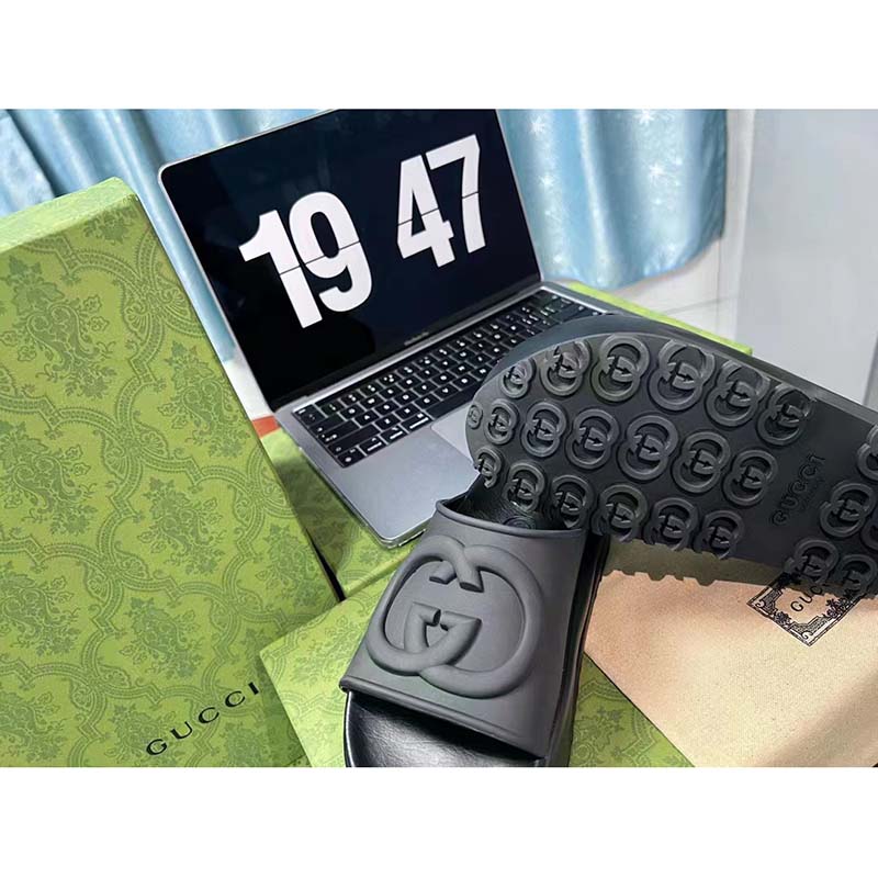 Gucci Women GG Slide Sandal Interlocking G Black Rubber Low Heel