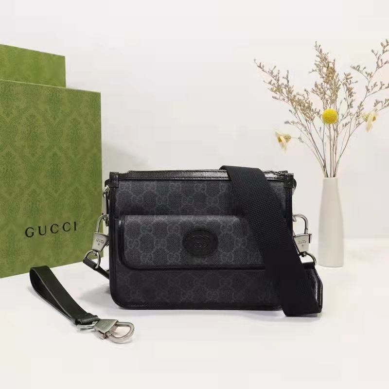 Gucci Unisex Messenger Bag with Interlocking G Black GG Supreme Canvas