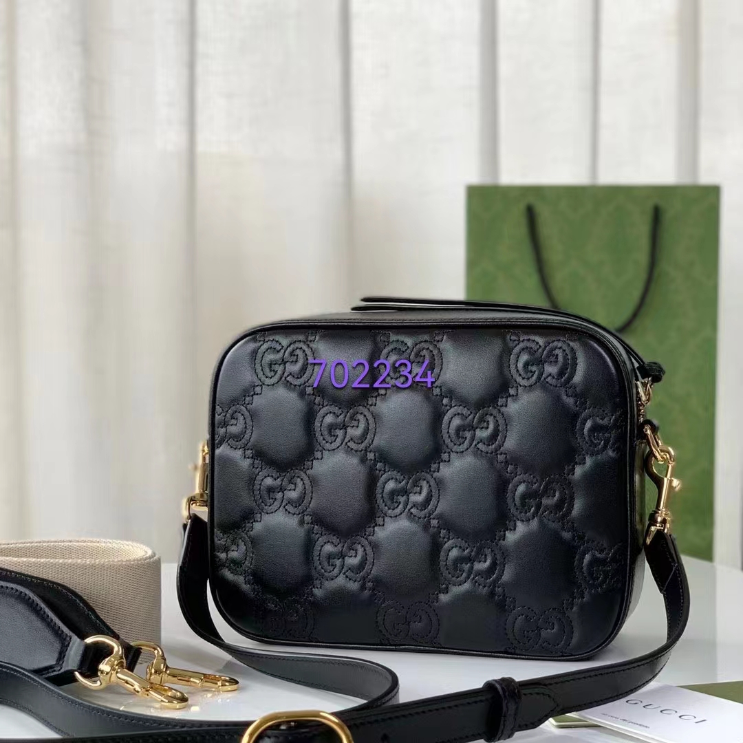 Gucci Women GG Matelassé Leather Shoulder Bag Black Double G