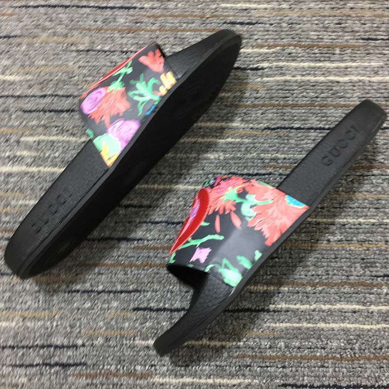 Gucci Women GG Ken Scott Print Slide Sandal Interlocking G Patch Flat