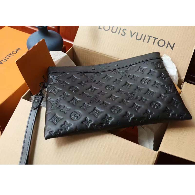 Louis Vuitton LV Unisex Discovery Pochette Black Monogram Shadow Calf Leather