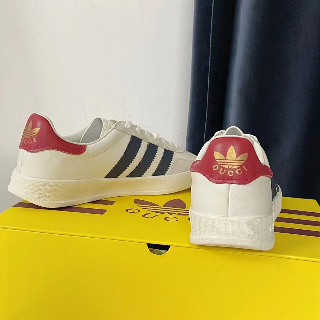 Gucci Unisex Adidas x Gucci Gazelle Sneaker White Suede Trefoil Label