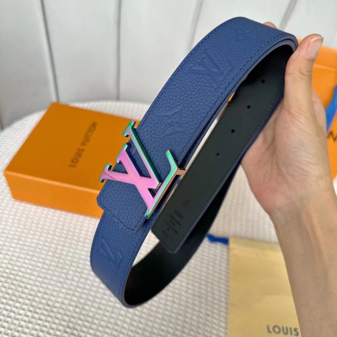 Louis Vuitton Unisex LV Initials 40 MM Reversible Belt Dark Blue Taurillon Calf Leather